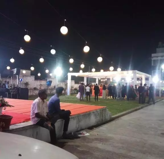 پانسیون Pune Wtc Eon Destination Weddings Kharadi