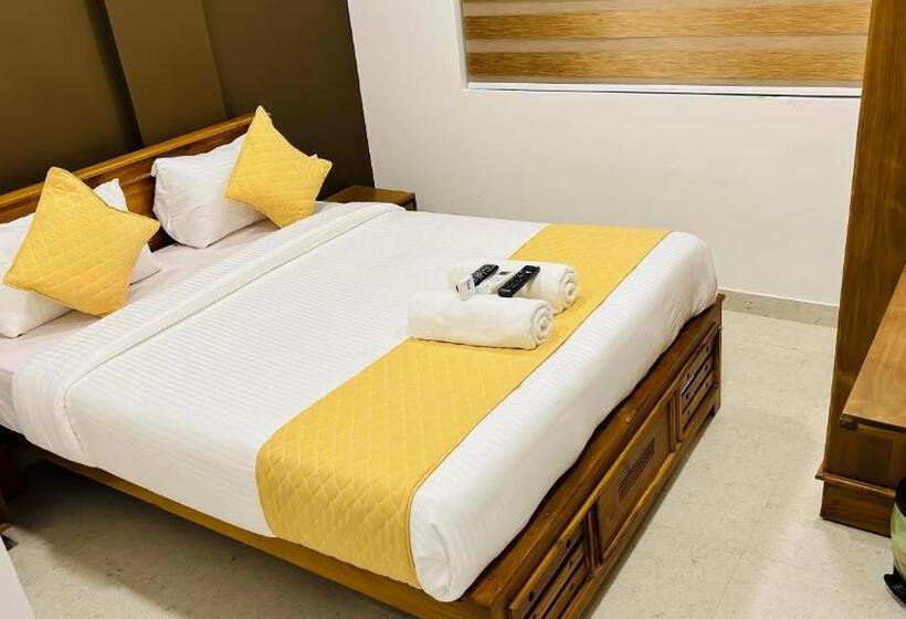 Szálloda Emerald Inn