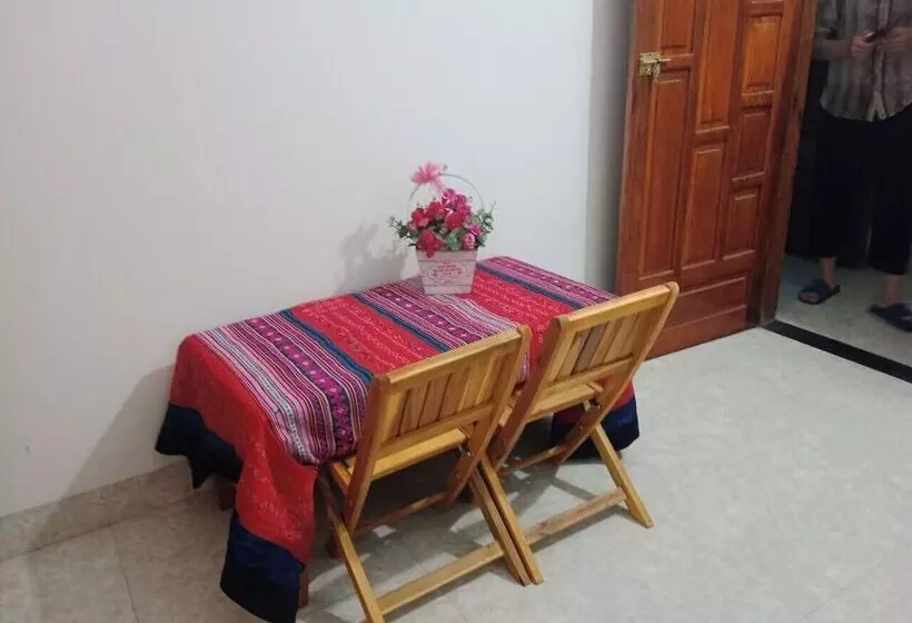 هتل Ha Giang Yolo House And Loop Tours