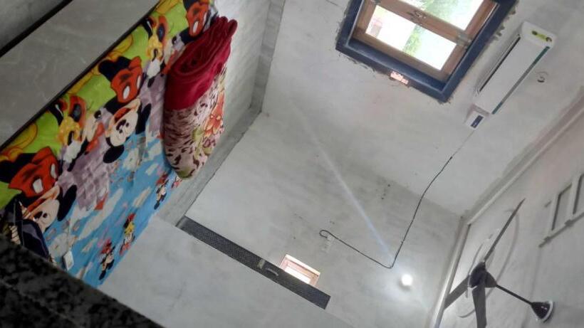 Hotelli Uv Gosana Mathura