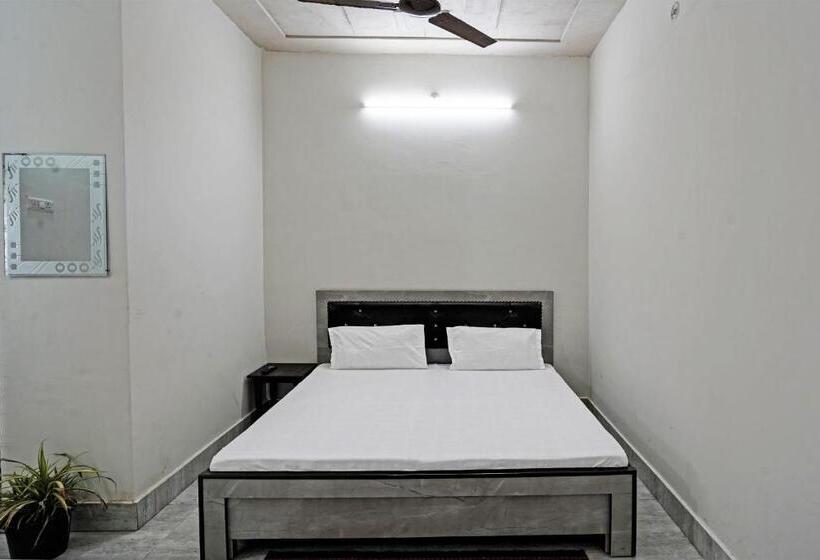 Hotelli Uv Gosana Mathura