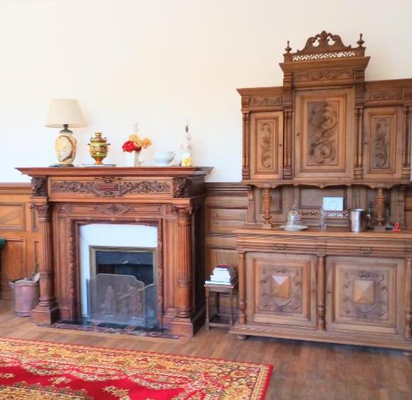 Пансион Hennessy Hunting Estate