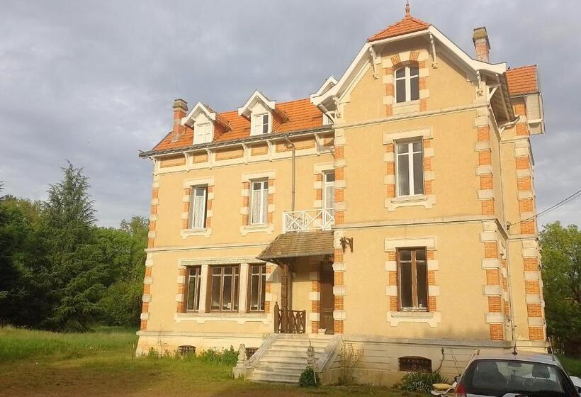 Пансион Hennessy Hunting Estate