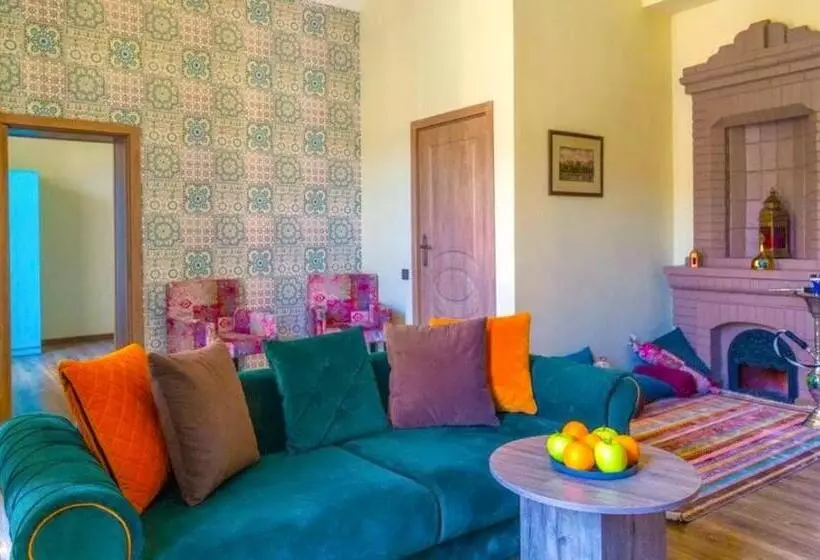 Sahil Inn Baku Hotel Formula 1 View