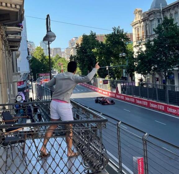 Sahil Inn Baku Hotel Formula 1 View