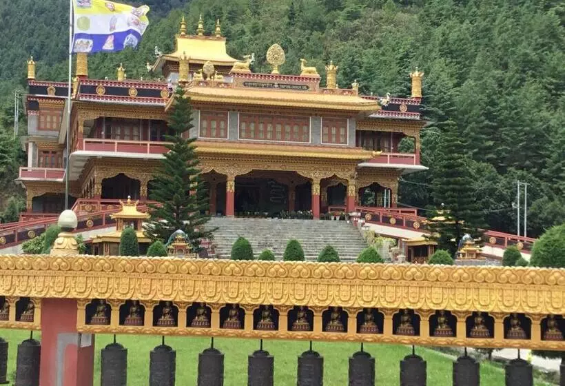 ホテル Eight Lucky Homestay