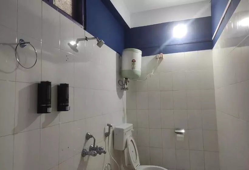 ホテル Eight Lucky Homestay