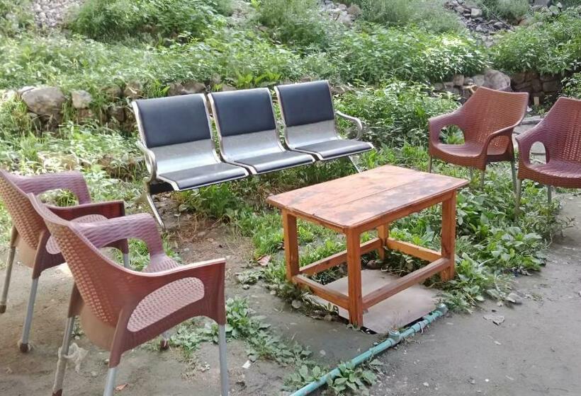 هتل Israr And Restaurant Gilgit