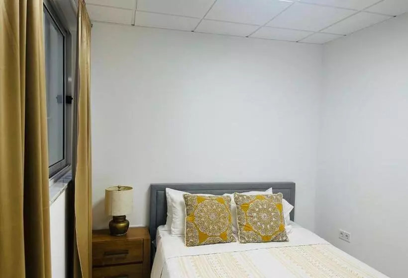 پانسیون City Center Luxurious Suites & Rooms