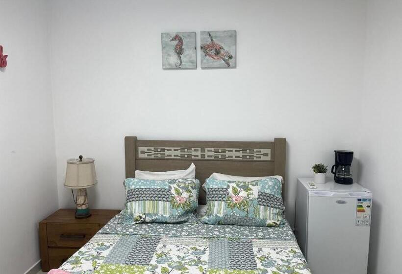 پانسیون City Center Luxurious Suites & Rooms