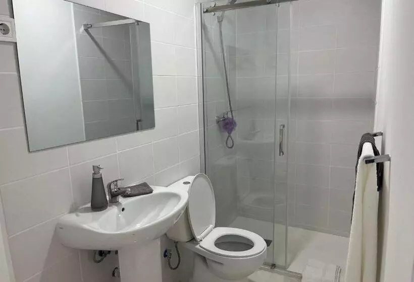 پانسیون City Center Luxurious Suites & Rooms