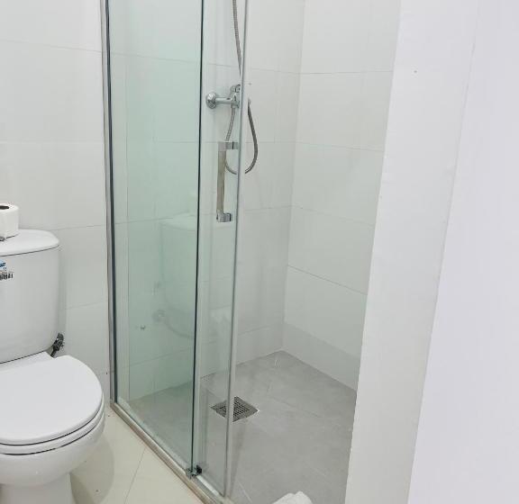 پانسیون City Center Luxurious Suites & Rooms