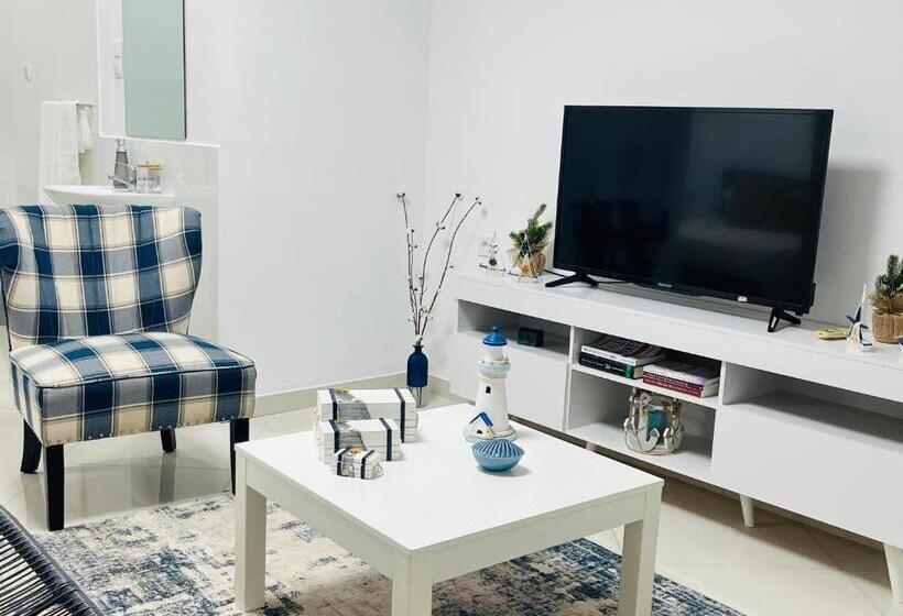 پانسیون City Center Luxurious Suites & Rooms