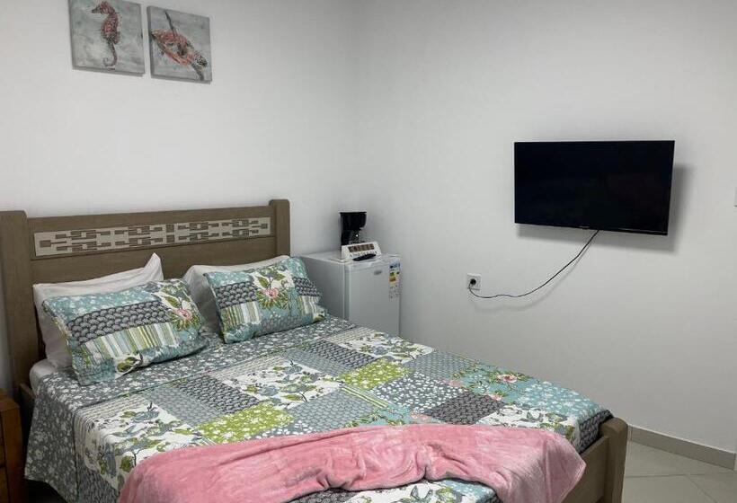 پانسیون City Center Luxurious Suites & Rooms