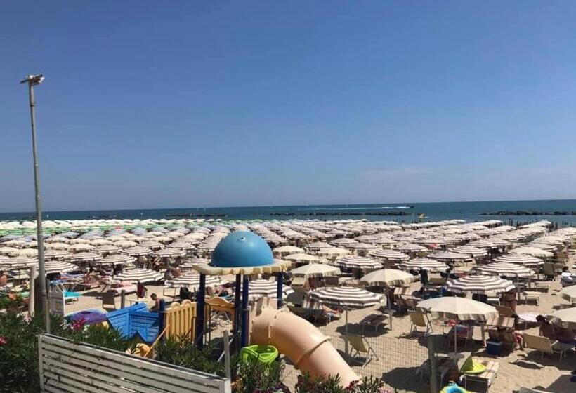 پانسیون Estate Torre Guelfa