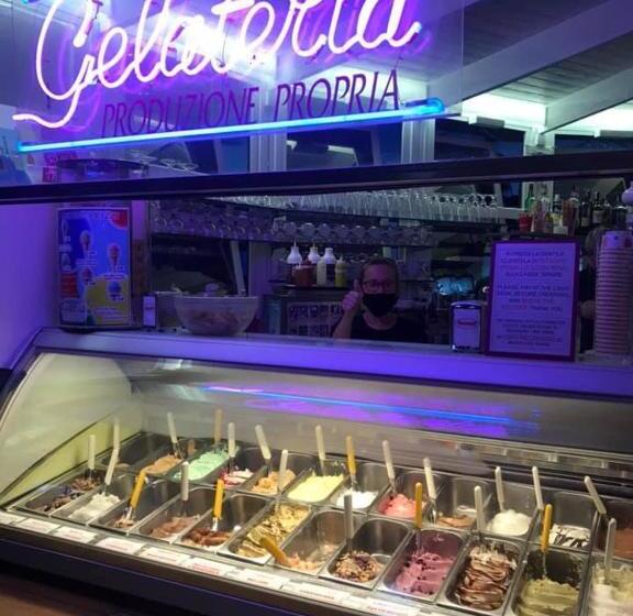 پانسیون Estate Torre Guelfa