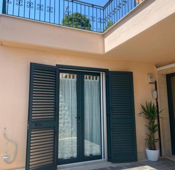 پانسیون Estate Torre Guelfa