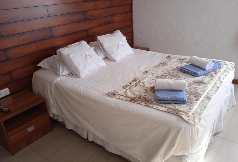 پانسیون Hostal Jc