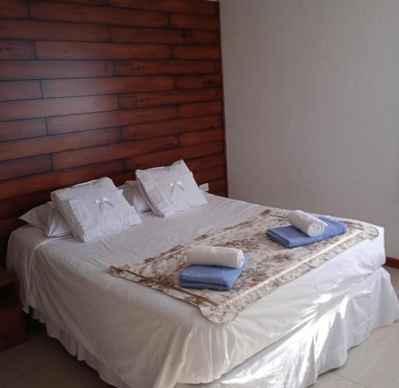 پانسیون Hostal Jc