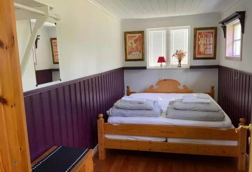ペンション Rustic Haven Bed And Breakfast Near Klarälvsbanan And Swimming Area