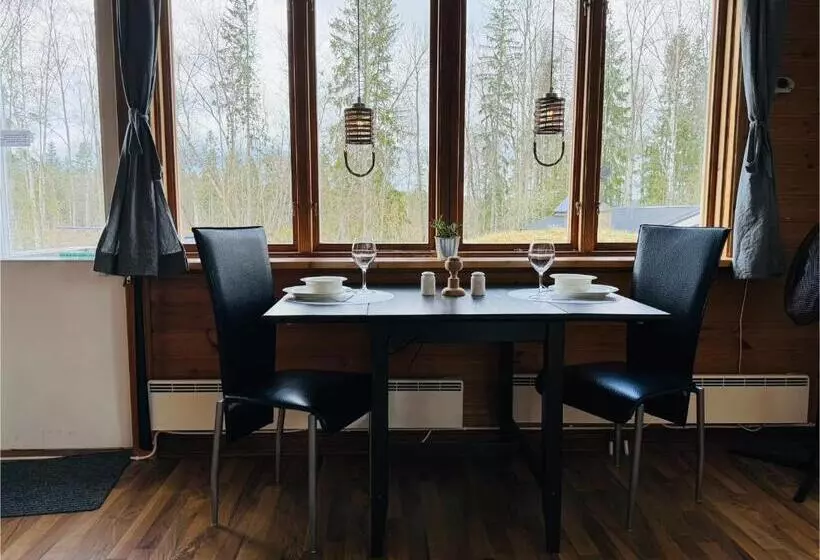 ペンション Rustic Haven Bed And Breakfast Near Klarälvsbanan And Swimming Area