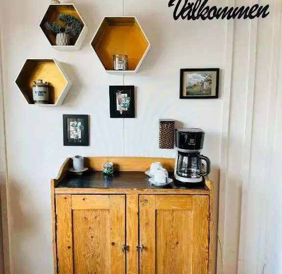 ペンション Rustic Haven Bed And Breakfast Near Klarälvsbanan And Swimming Area