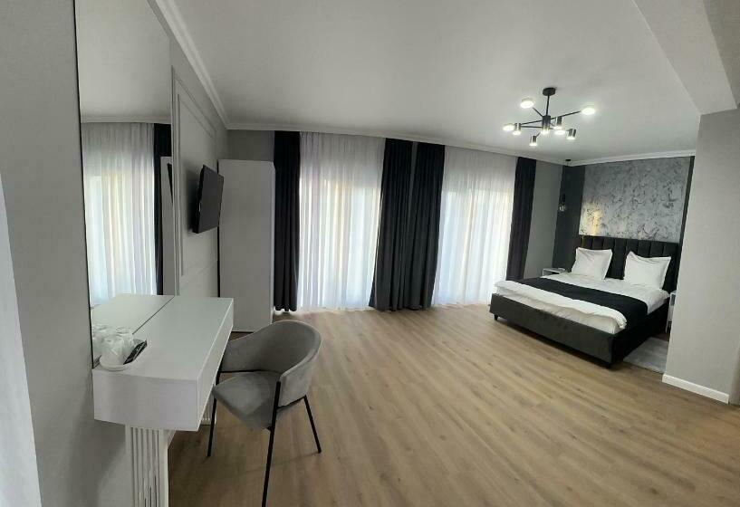 Pensiunea Brici Junior