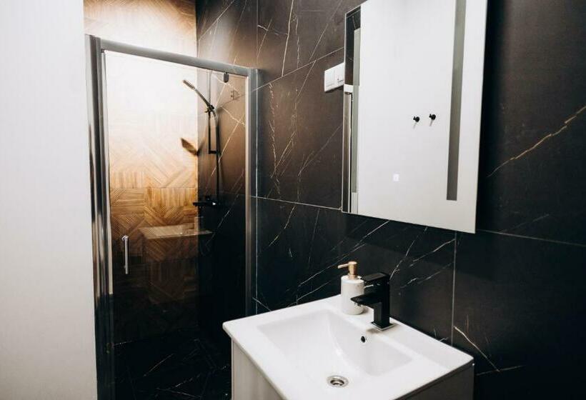 Pensiunea Brici Junior