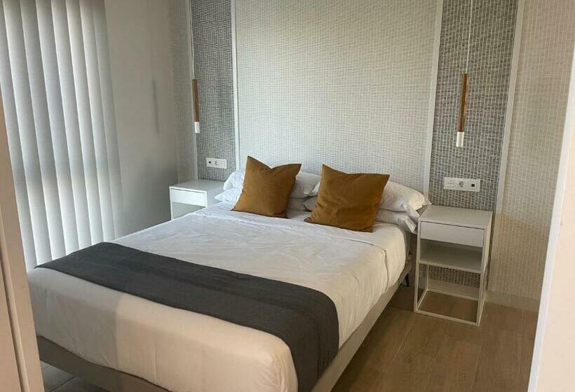 민박 Apartamentos Turísticos Castilnovo