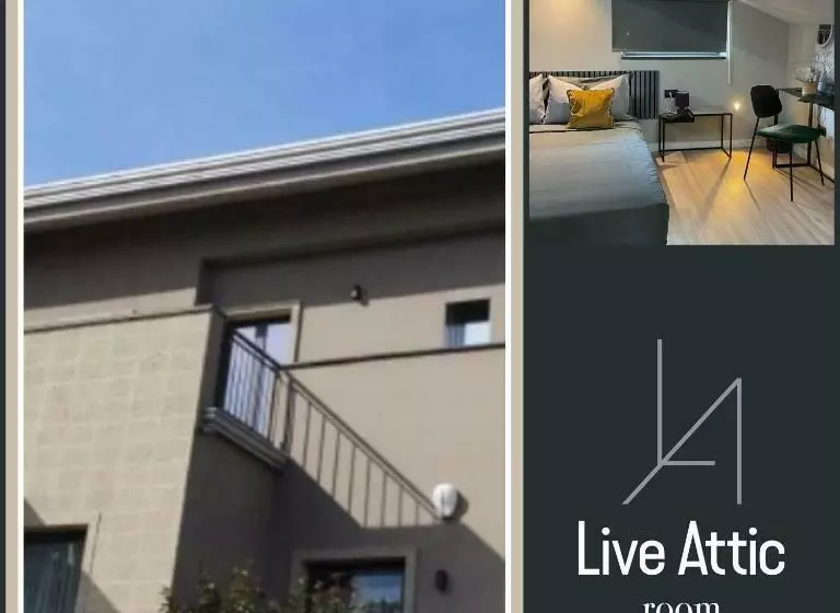 ベッドアンドブレックファースト Live Attic Room