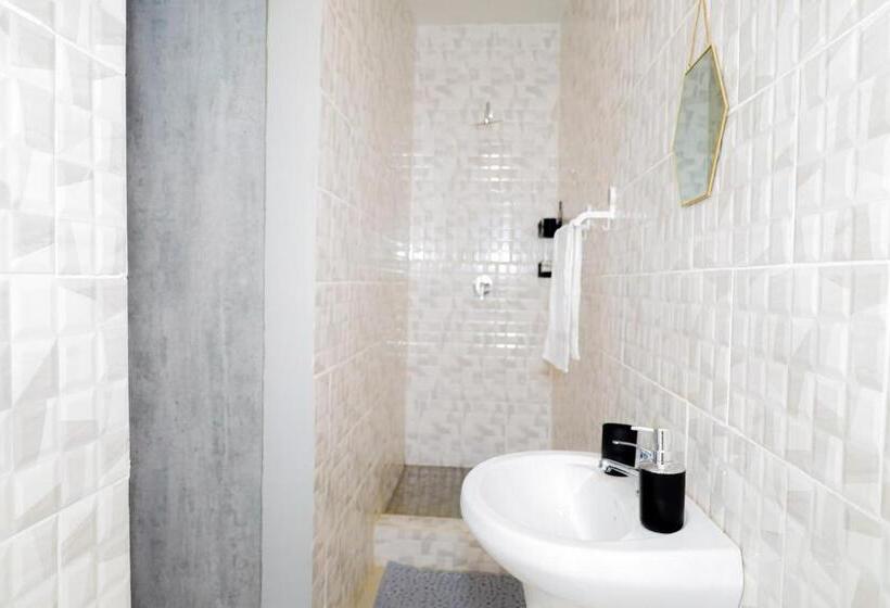 مبيت وإفطار Regorogile Guest House Spa And Conference