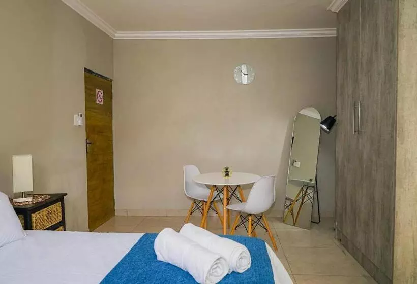 ベッドアンドブレックファースト Regorogile Guest House Spa And Conference