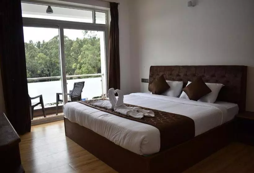 ホテル Nt Grand Yercaud