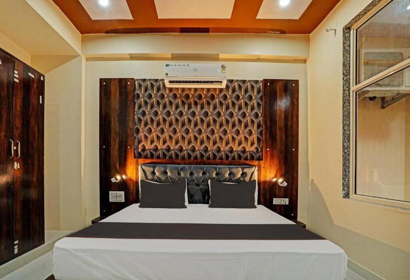 هتل Oyo Flagship Sr