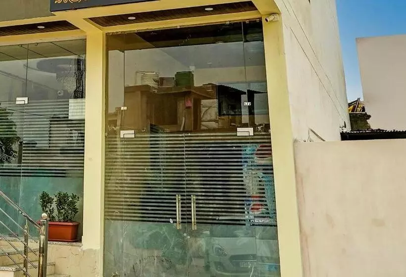 Hotelli Oyo Flagship Sr