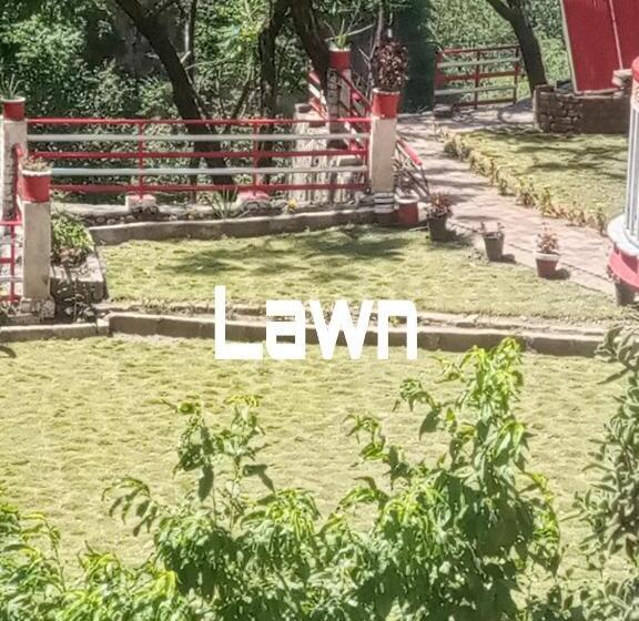 هتل Red Roof & Restaurant