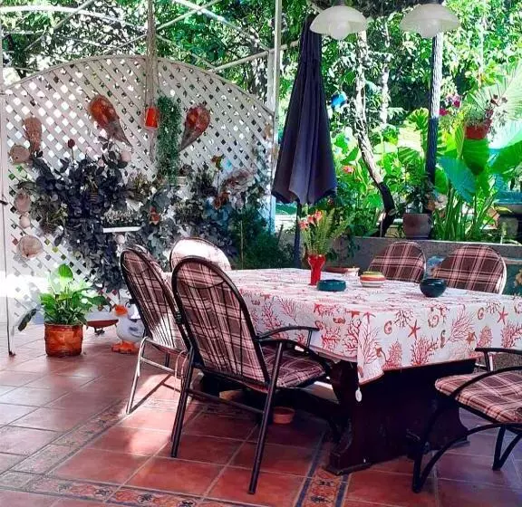 پانسیون Guesthouse Gavrilović 28 A
