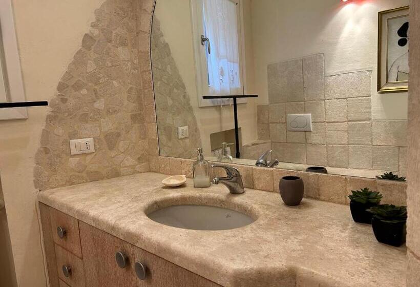 بنسيون Monti Mannu Art