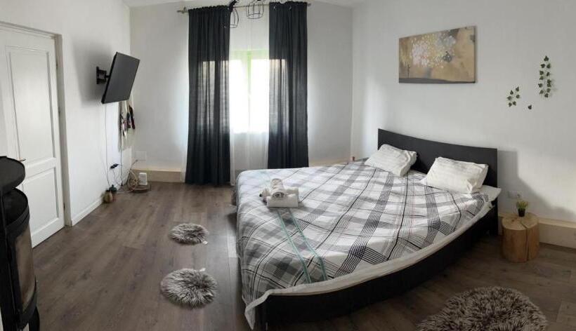 פנסיון Vila Boema