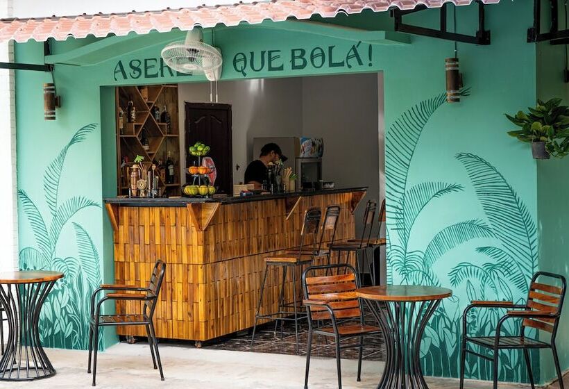 تختخواب و صبحانه Habana Angkor Boutique