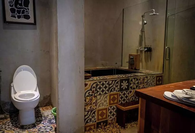 تختخواب و صبحانه Habana Angkor Boutique