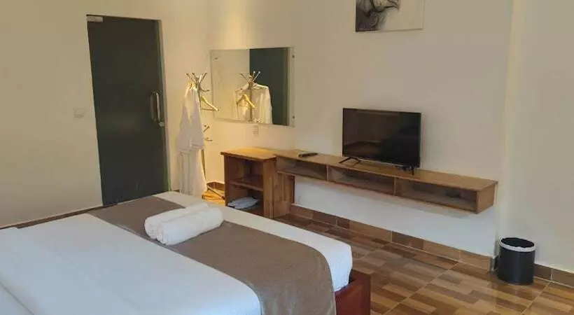 تختخواب و صبحانه Habana Angkor Boutique