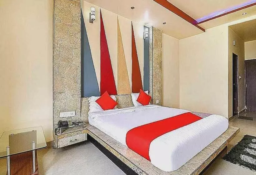 Hotelli Collection O 7r Resort