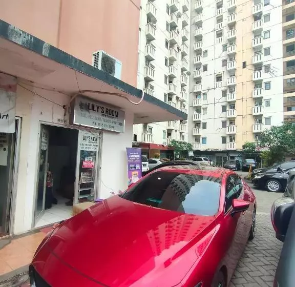 ホテル Lily S Room At Apartemen Cibubur Village By Fph