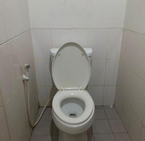 فندق Lily S Room At Apartemen Cibubur Village By Fph