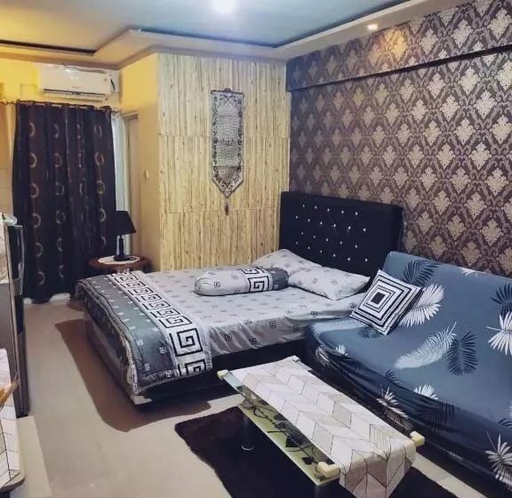 ホテル Lily S Room At Apartemen Cibubur Village By Fph