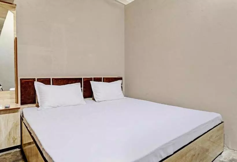 Oyo The Hotel Dream