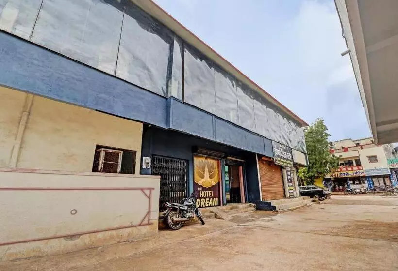 Oyo The Hotel Dream
