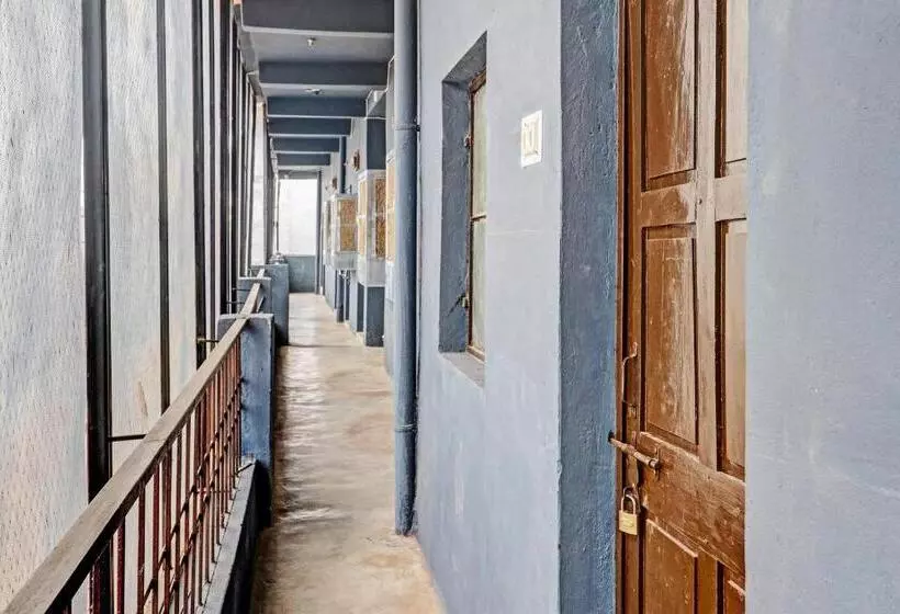 Oyo The Hotel Dream