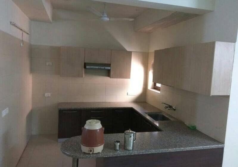 Majatalo Bhakti Vedanta Guest House